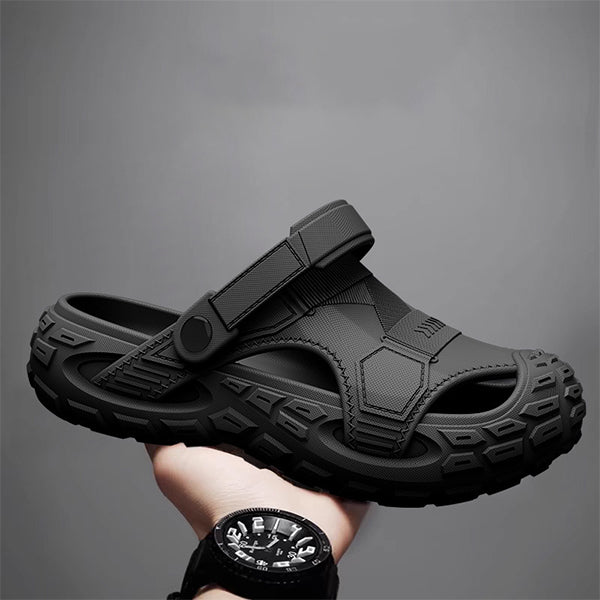 MEN'S COMFORT-FOCUS CROCS SHOES MTA0633F5I