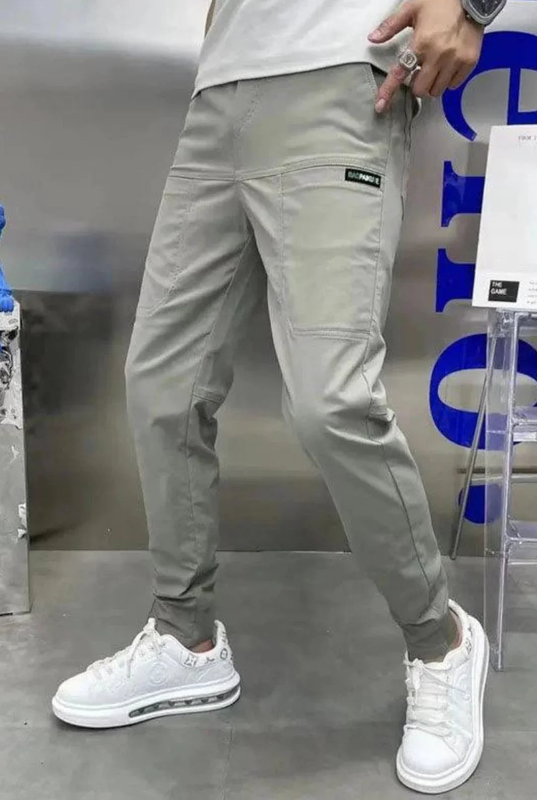 Elegantes pantalones cargo