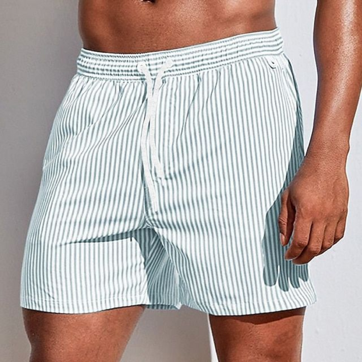 Pantalones cortos de rayas casual