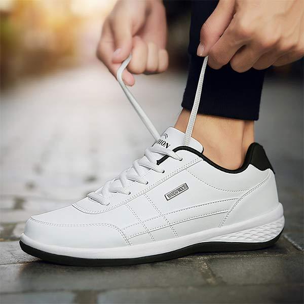 MEN'S ULTRALIGHT SNEAKERS