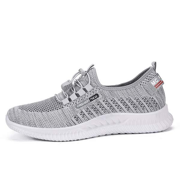 MEN'S FLYKNIT SNEAKERS