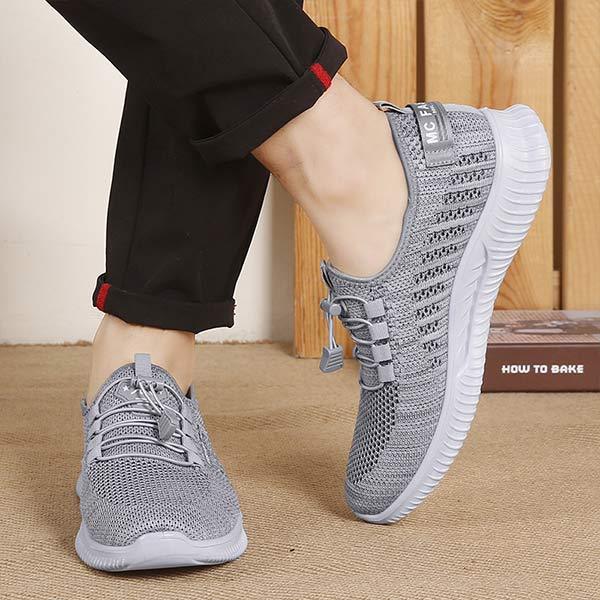 MEN'S FLYKNIT SNEAKERS