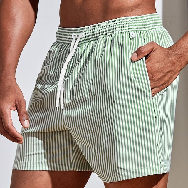 Pantalones cortos de rayas casual